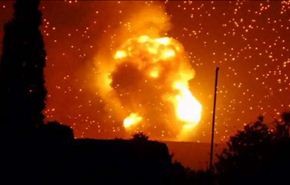200 شهيد ومصاب بقنابل سعودية محرمة دوليا قرب صنعاء+فيديو