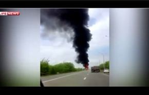 فيديو مروع لشاحنة محملة بمواد كيميائية تنفجر في روسيا