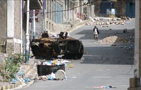 تواصل العدوان على اليمن واللجان تسيطر على مواقع بالسعودية