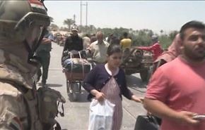 تلاش برای انتقال آوارگان الانبار به بغداد + فیلم