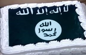 شاهد؛ قصة الكعكة الأمريكية التي زُينت بعلم داعش!