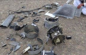 صور؛ بقايا طائرة تجسس سعودية أسقطت في ذمار باليمن
