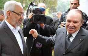 غنوشي وبوتفليقة بصدد إقناع السيسي التراجع عن إعدام مرسي