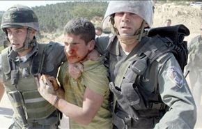 کودک‌آزاری صهیونیست‌ها‌هنگام‌بازداشت فلسطینی‌ها