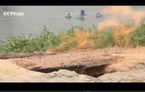 فيديو لظاهرة غريبة.. النيران تشتعل في المياه!