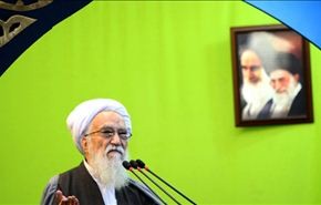 امام جمعة طهران: اميركا لا تريد القضاء على 