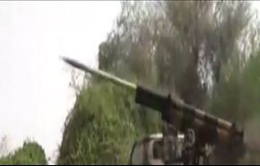 خاص: وابل من الصواريخ اليمنية تدك المواقع السعودية +فيديو