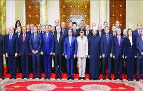 الحكومة المصرية الجديدة تؤدي اليمين الدستورية وسط انتقادات
