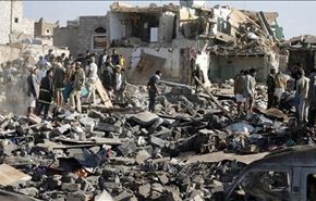 العدوان السعودي يلقي قنابل محرمة دوليا على مأرب