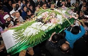 تشييع جثمان الشهيد العميد حسين همداني في طهران+فيديو