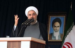 روحاني: اجتياز التحدي النووي دون خضوع للقوى العالمية اختبار الهي