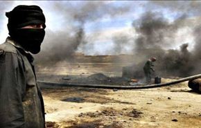 الإندبندنت: داعش تجني 50 مليون دولار شهرياً من مبيعات النفط
