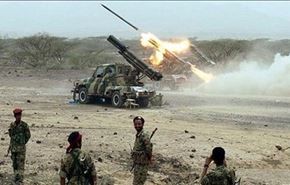 القوات اليمنية تقصف مواقع عسكرية بالعمق السعودي