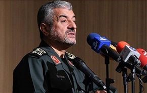 تشكيل 2000 فوج لقوات التعبئة في ايران