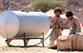 مليون طفل يمني يعانون سوء التغذية بسبب العدوان السعودي +فيديو