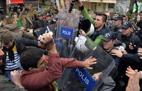 احتجاجات في تركيا بعد اعتقال صحافيين بتهم 