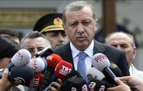 اردوغان چگونه ازپاسخ به خبرنگار روس فرار کرد؟+فیلم