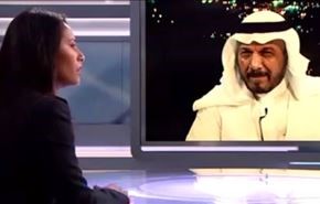 فيديو؛ صحفية تمسح الارض بالجنرال السعودي انور عشقي!!