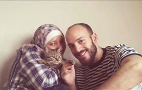 گربه سوری قبل از صاحب آواره  ویزای اروپا گرفت!+تصاویر