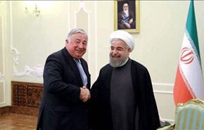 رئیس الجمهوریة: الظروف مهیأة لتوسيع العلاقات بین طهران وباریس
