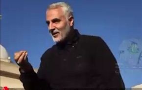 بالفيديو؛ اللواء قاسم سليماني يحدث المقاتلين في حلب بالعربية