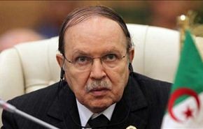 حكومة الجزائر تكشف عن مسودة إصلاحات دستورية