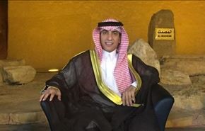 كاتب سعودي يدعو لفتح سفارة إسرائيلية بالرياض، والسبب ..