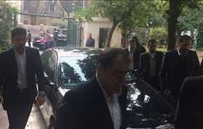 صور خاصة: وزير الصحة الإيراني يصل إلى دمشق قادما من بيروت