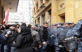 درگیری نیروهای امنیتی با معترضان لبنانی