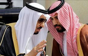 بالفيديو: آل سعود مصدومون.. الملك سلمان يقوّض حكمه بإبنه!