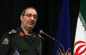 العميد جزائري: ارادة ايران الدفاعية لن تتأثر بالاتصالات الدبلوماسية