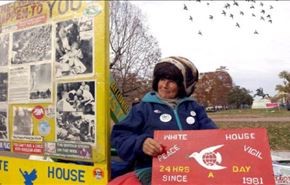 پایان اعتصاب 35 ساله در مقابل کاخ سفید +عکس