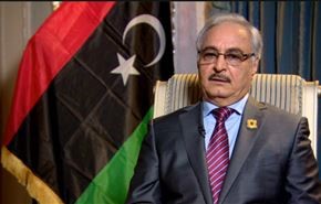 حفتر يصل إلى القاهرة في زيارة مفاجئة