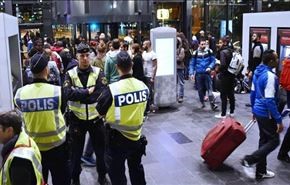 عصابات ملثمة تعتدي على المهاجرين بالعاصمة السويدية