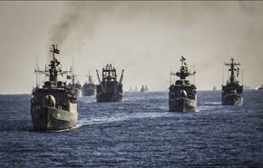 القوات البحرية تختم مناورات الولاية 94 باستعراض كبير