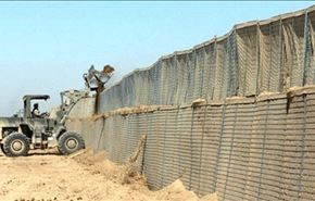 تونس تنتهي من بناء حاجز على الحدود مع ليبيا