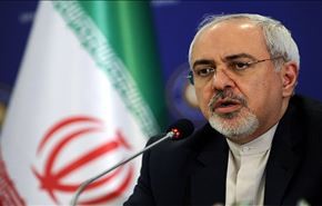 ايران قادرة على المقاومة والنضال والتفاوض بفضل الثورة