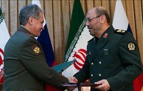 وزير الدفاع الروسي يصل الى طهران حاملا رسالة من بوتين