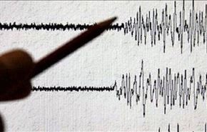 زلزال بقوة 7.8 ريختر يضرب غرب اندونيسيا وانذار من تسونامي