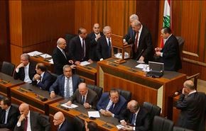 لبنان يرفض المال إذا كان ثمنه «اللبننة»