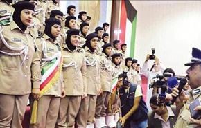 نساء يحرسن مجلس الأمة لأول مرة في تاريخ الكويت‎