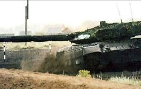 بالفيديو.. هل تصمد دبابة T90 الروسية أمام صاروخ تاو الاميركي؟