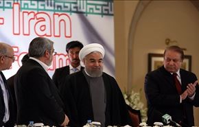روحاني: ايران ملتزمة بتوفير الطاقة لباكستان