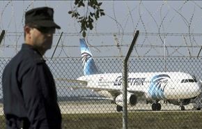 اعتقال مختطف الطائرة المصرية وتحرير الرهائن، ما دوافعه؟