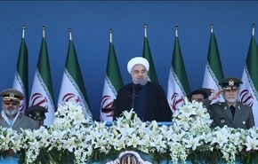 بيوم الجيش.. روحاني يؤكد؛ قوة ايران من قوة جيرانها+فيديو وصور