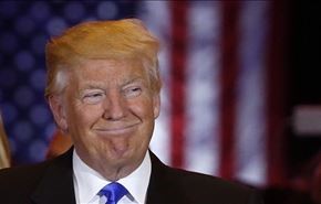 ديلي ميل تفضح ترامب وتصفه بـ