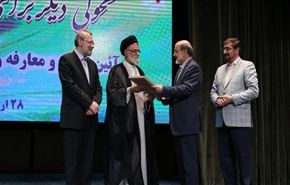 رئيس الإذاعة والتلفزيون الإيرانية الجديد يستلم مهامه رسميا