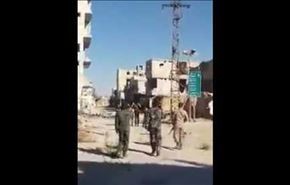 بالفيديو؛ مسلحون يسلمون أنفسهم للجيش السوري بالغوطة الشرقية
