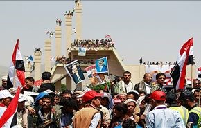 مسيرة حاشدة في صنعاء احتفالا بالعيد الـ26 للوحدة اليمنية