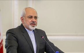 ظريف: العالم يرفض اسقاط الجنسية في البحرين